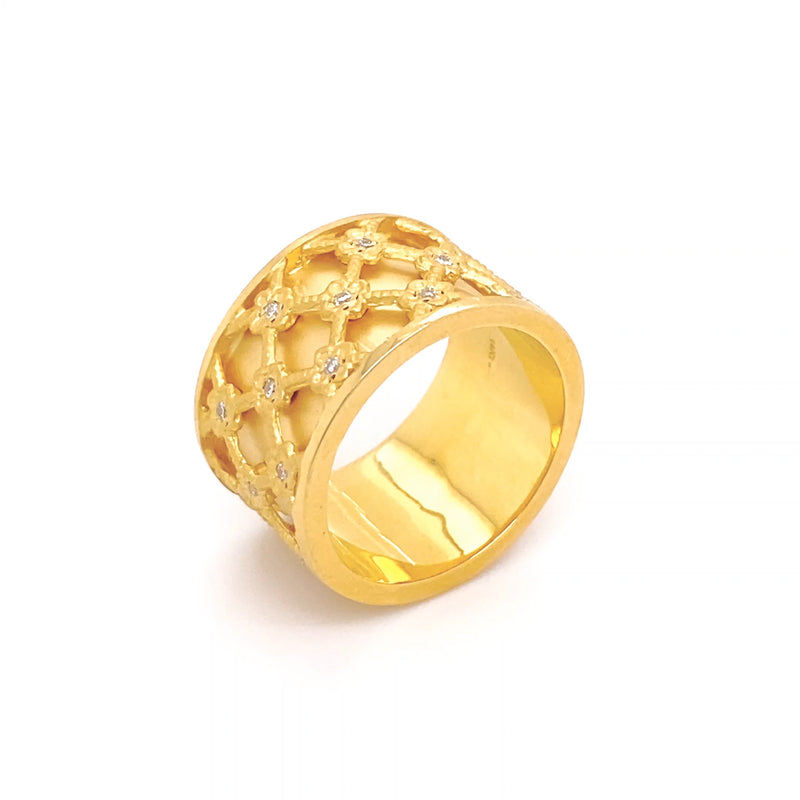 Australian Dark Opal Cabochon Prong Set 18K Solid Gold Ring Play-of-Color -  Shop Joyce Wu Handmade Jewelry General Rings - Pinkoi